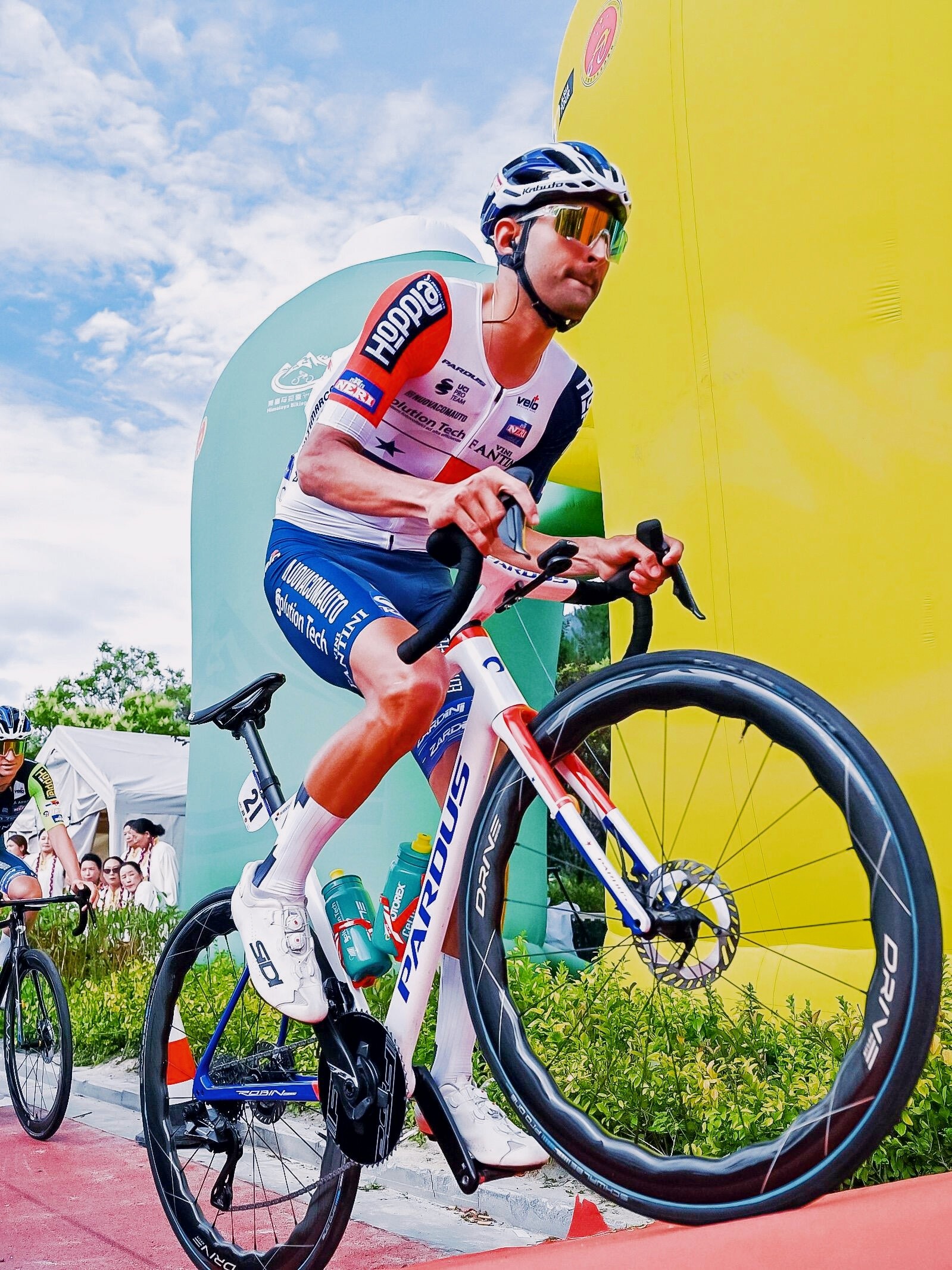 爱游戏平台-冲刺阶段中超焦点战；马德里竞技外线爆发；震撼外界；赛季目标并未改变的简单介绍