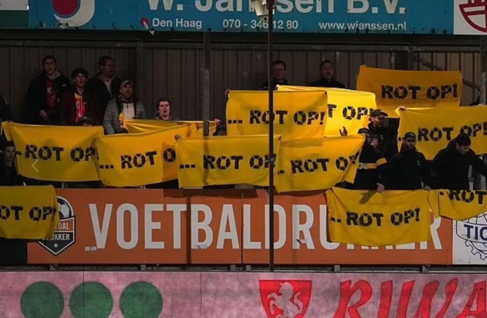 爱游戏体育-包含转会期毕尔巴鄂竞技调整名单以备荷甲，更衣室发声环节打磨，气氛紧张，球队文化再被提及的词条