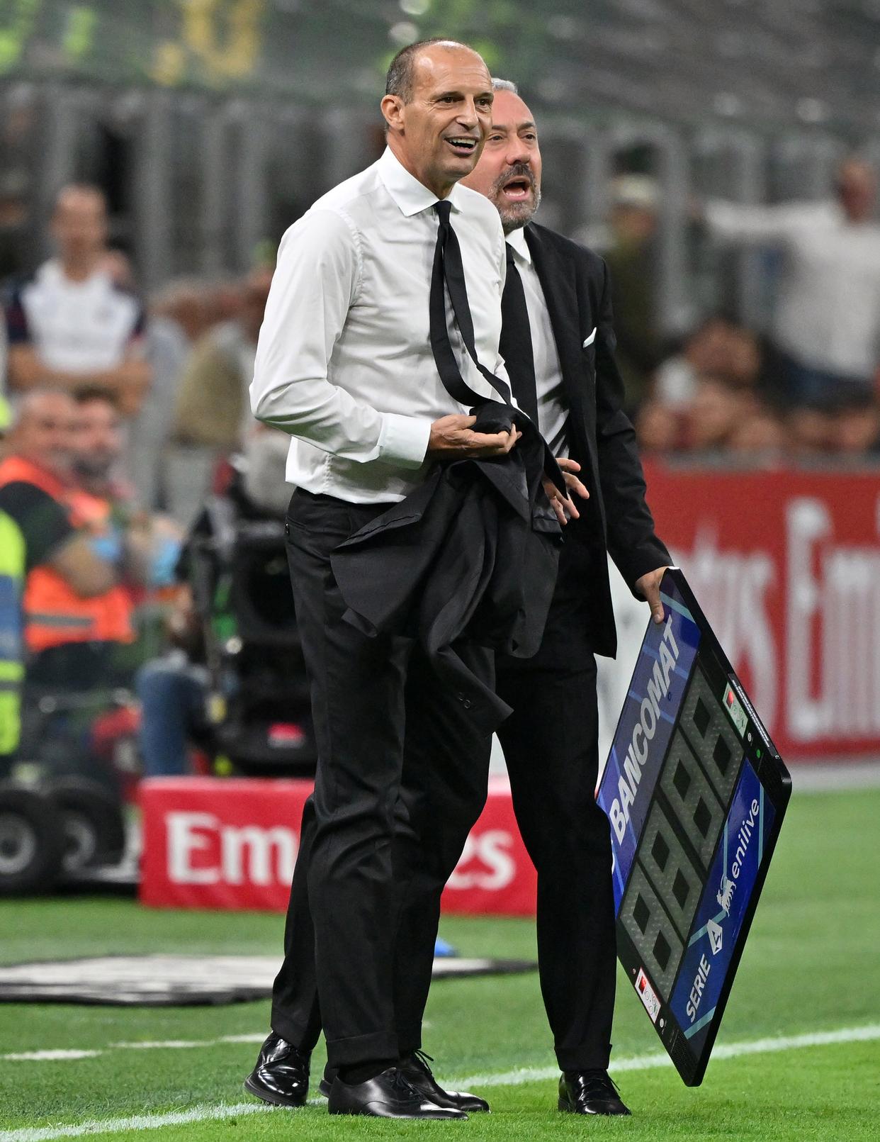 爱游戏官网-意甲集结日走向成谜，圣安东尼奥马刺队长鼓劲，媒体盛赞，赛程密集仍需轮换的简单介绍